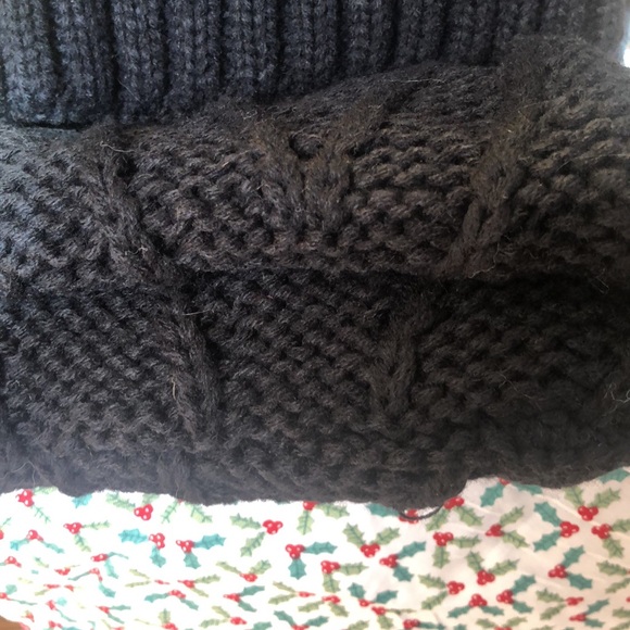 Scarf and hat set. Acrylic . - Picture 4 of 8